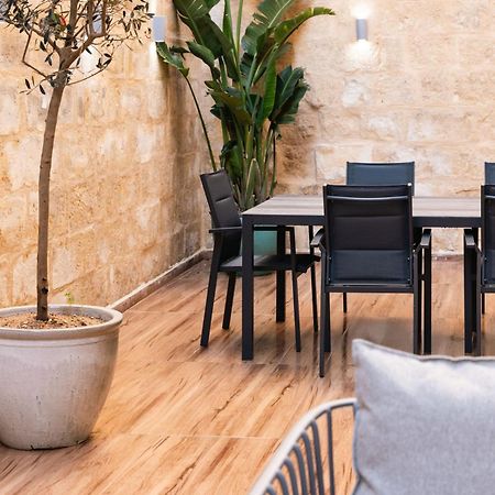 Valletta Waterfront Backyard Flat By Arcobnb 弗洛里亚纳 外观 照片