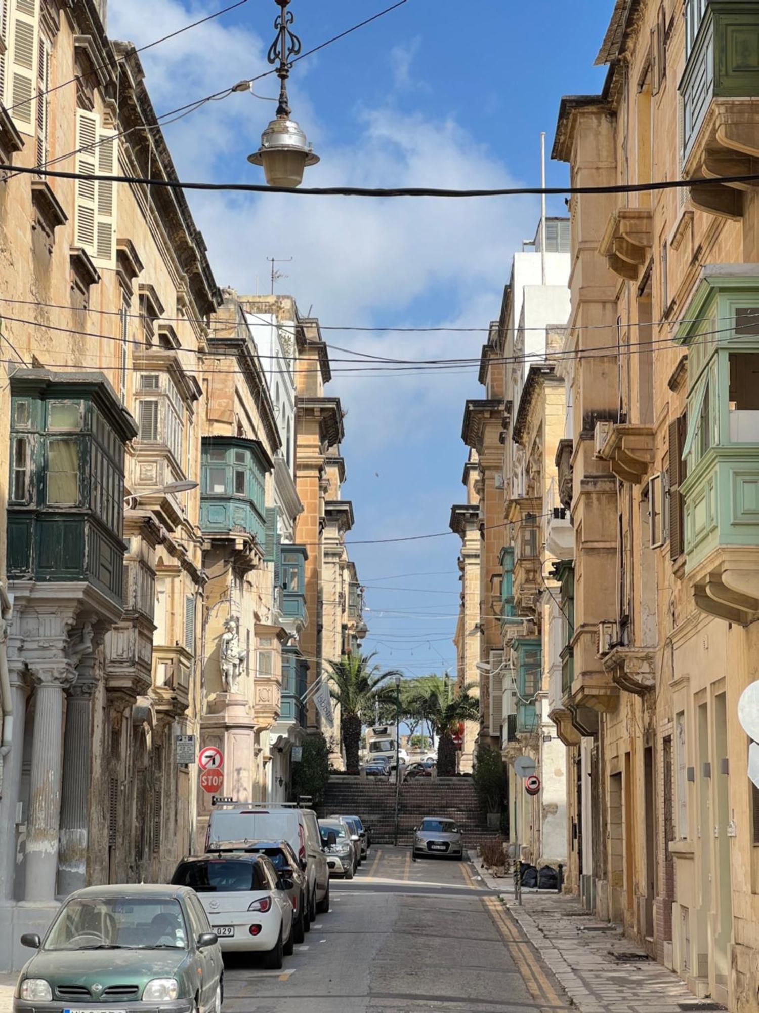 Valletta Waterfront Backyard Flat By Arcobnb 弗洛里亚纳 外观 照片